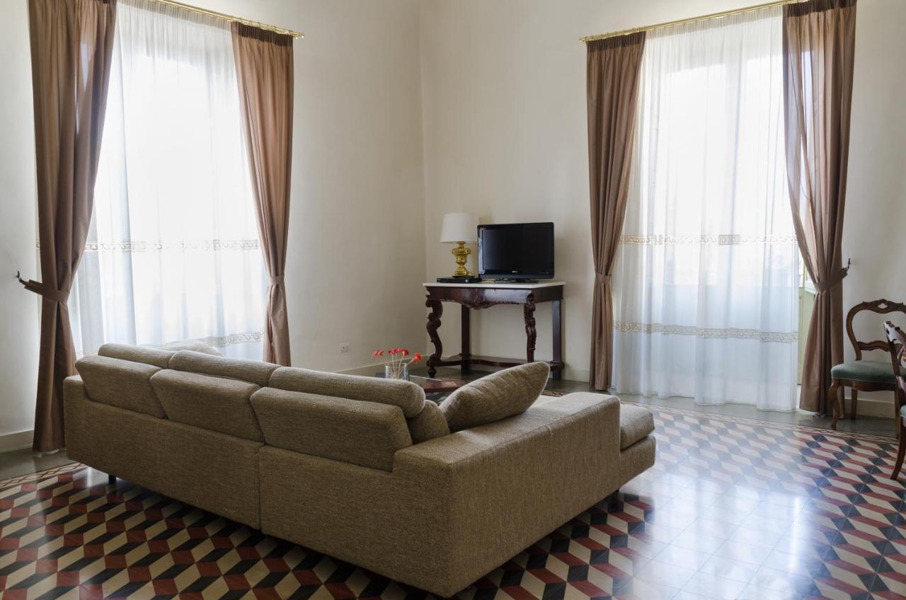 Don Giovanni Charme Apartment カターニア エクステリア 写真