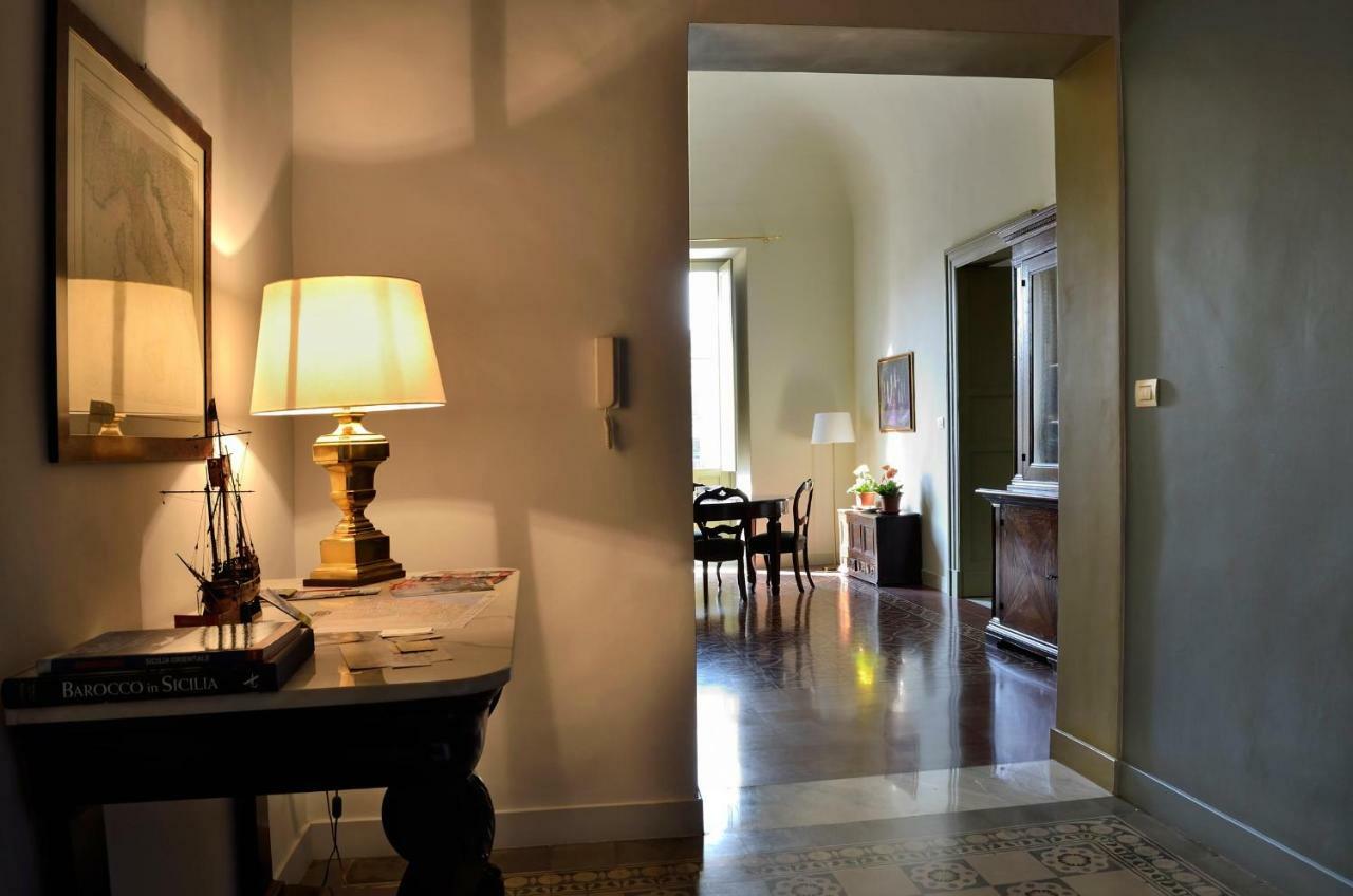 Don Giovanni Charme Apartment カターニア エクステリア 写真